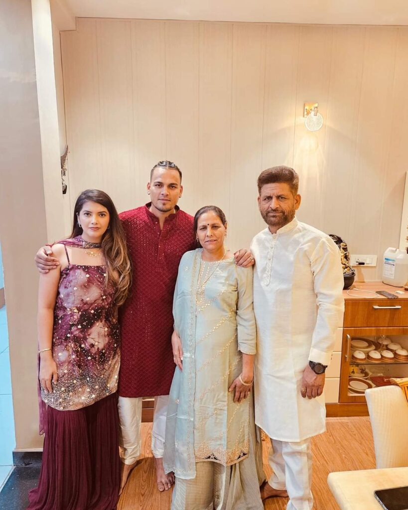 Rahul Chahar Family Photo