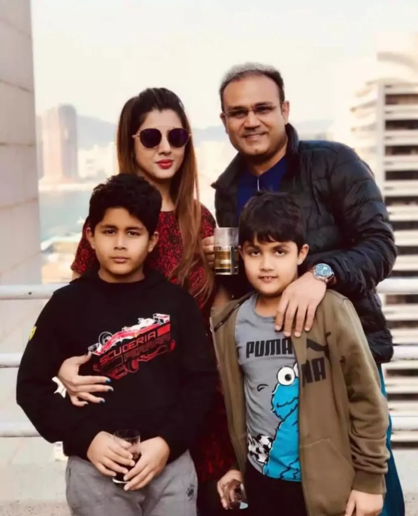 Virender Sehwag Wife and Sons Photo